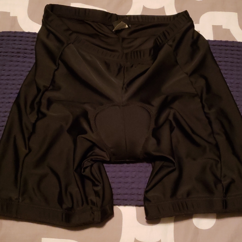 Canari large bike shorts